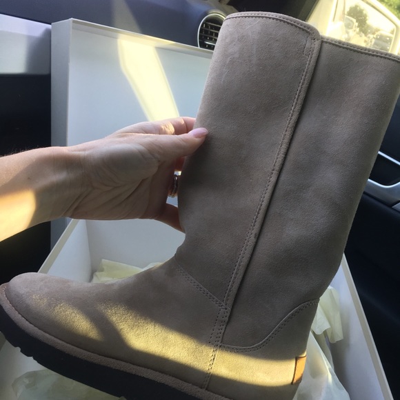 UGG Shoes - Ugg Boots UGG Shoes - Ugg Boots